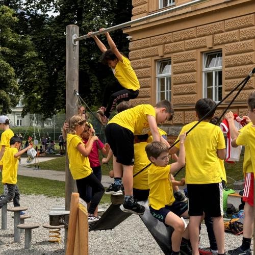 Teamballturnier